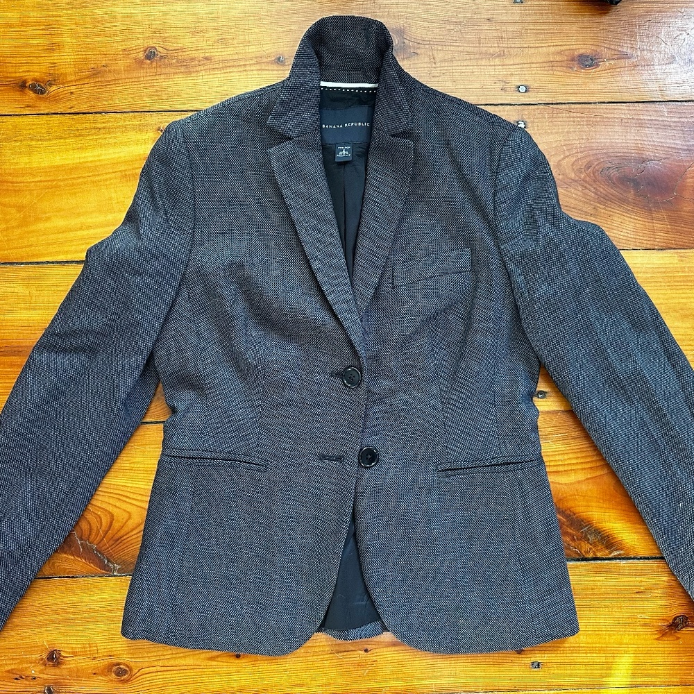 Banana Republic Wool Blazer - SZ 2